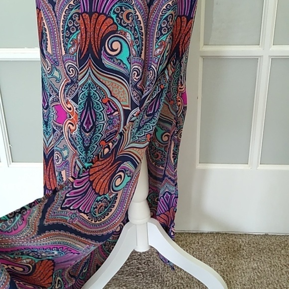 Evereve Allison Joy Maui Paisley Maxi Dress - Picture 8 of 16